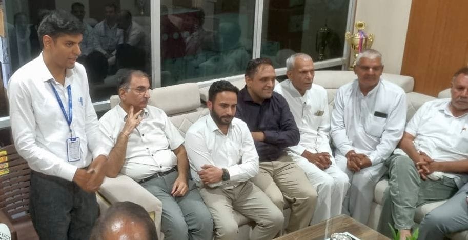 Demanded to open a rural bank branch in the grain market