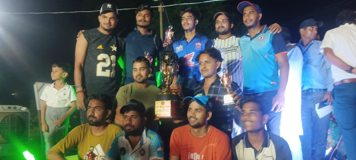 Ravi Chai XI wins title in night cricket tournament.