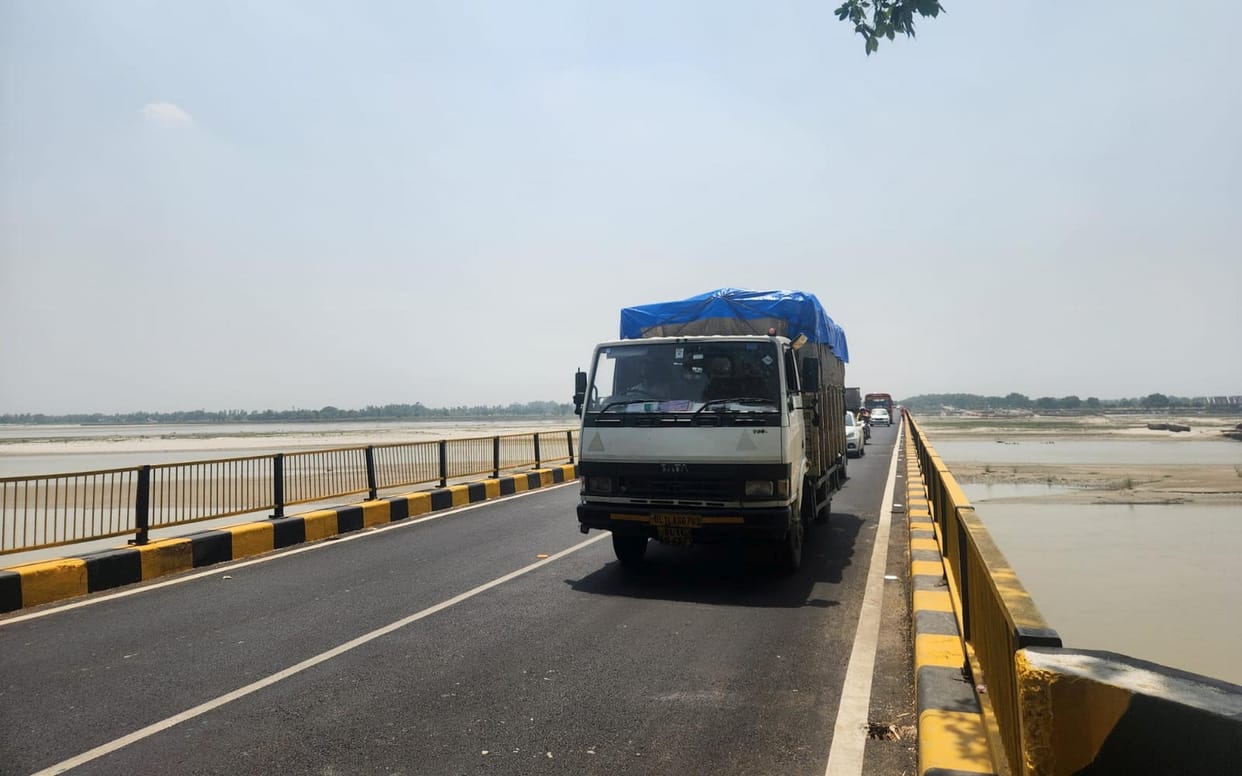 Movement of heavy vehicles also started from Sanjay Setu