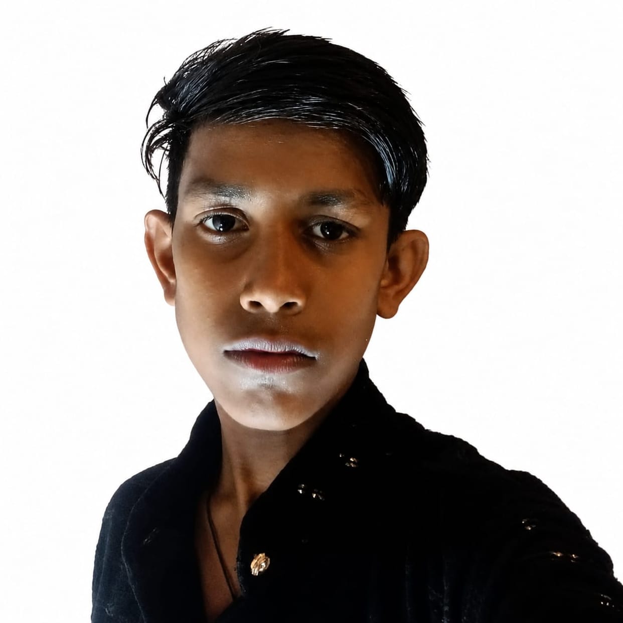 Student injured by electric shock dies during treatment