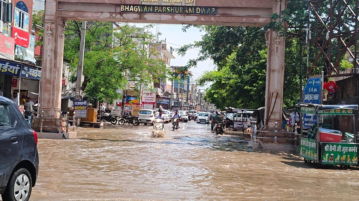 Rain for the second consecutive day exposes the hollowness of claims.