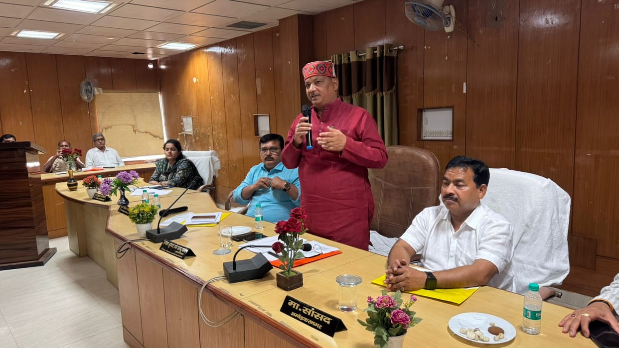 Five laboratories will be built in junior high schools