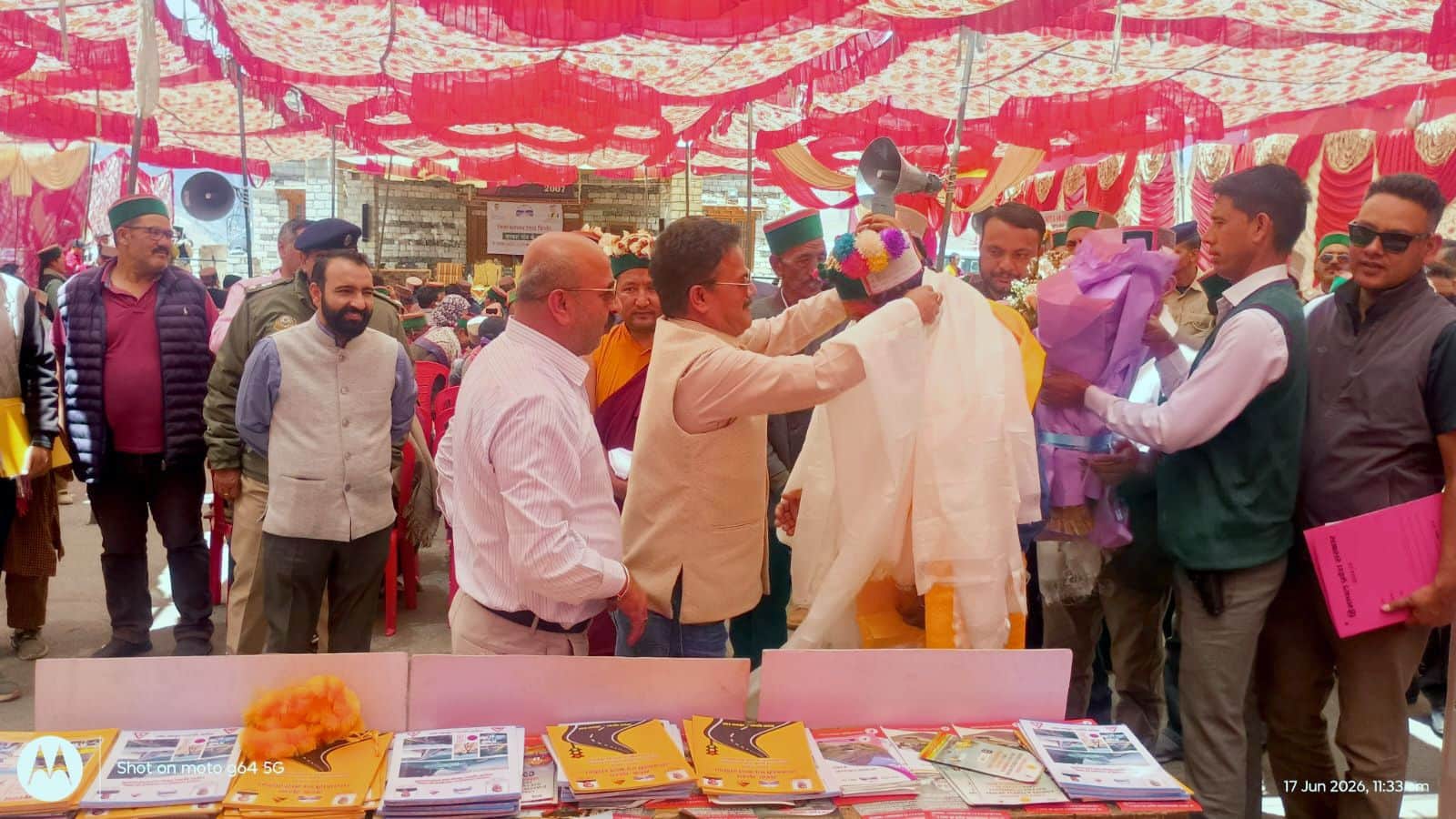 किन्नौर के नाको गांव में परिवहन विभाग रामपुर ने लगाया सडक़ सुरक्षा जागरूकता शिविर। स्रोत : विभाग
