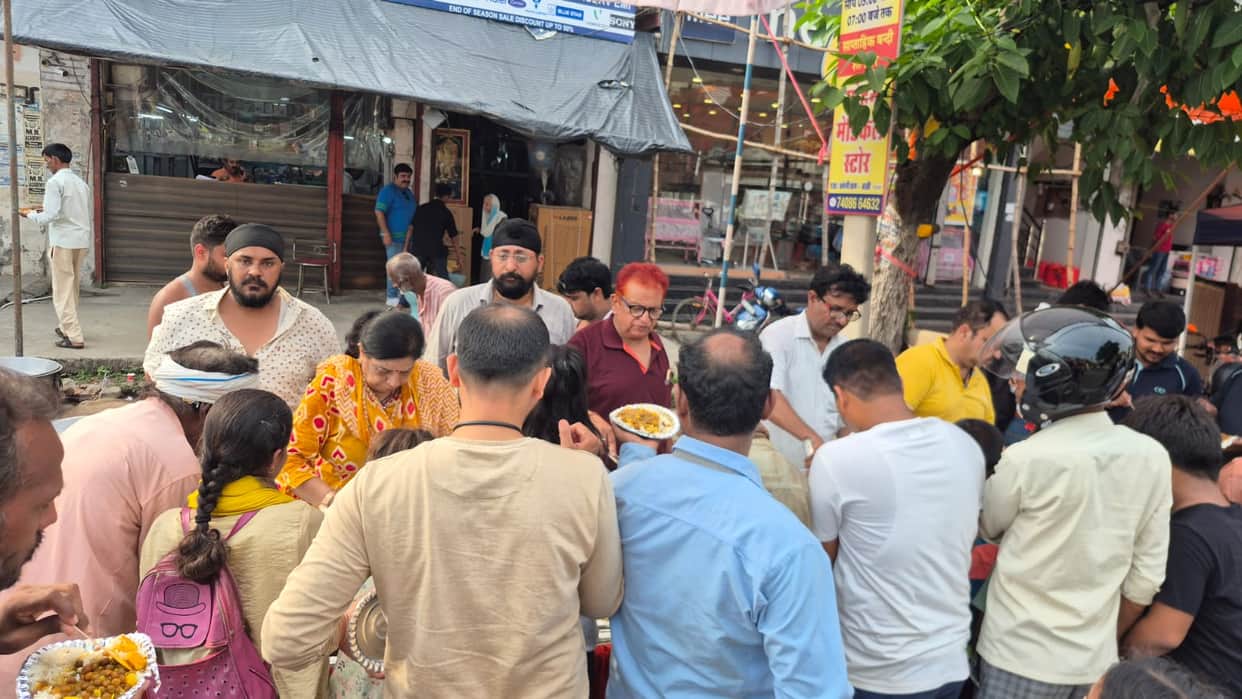 On the 'Bada Mangal' of the Jyeshtha month, *Bhandaras* (community feasts) were organized at various places, and the heroic Hanuman was worshipped with devotion.