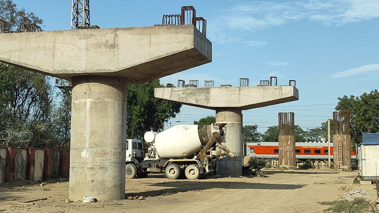 Construction of an ROB at the Piyala railway crossing will provide relief from traffic jams.