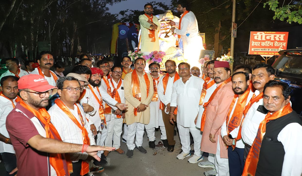 A grand procession honoring the valiant Maharana Pratap was taken out with great fanfare.