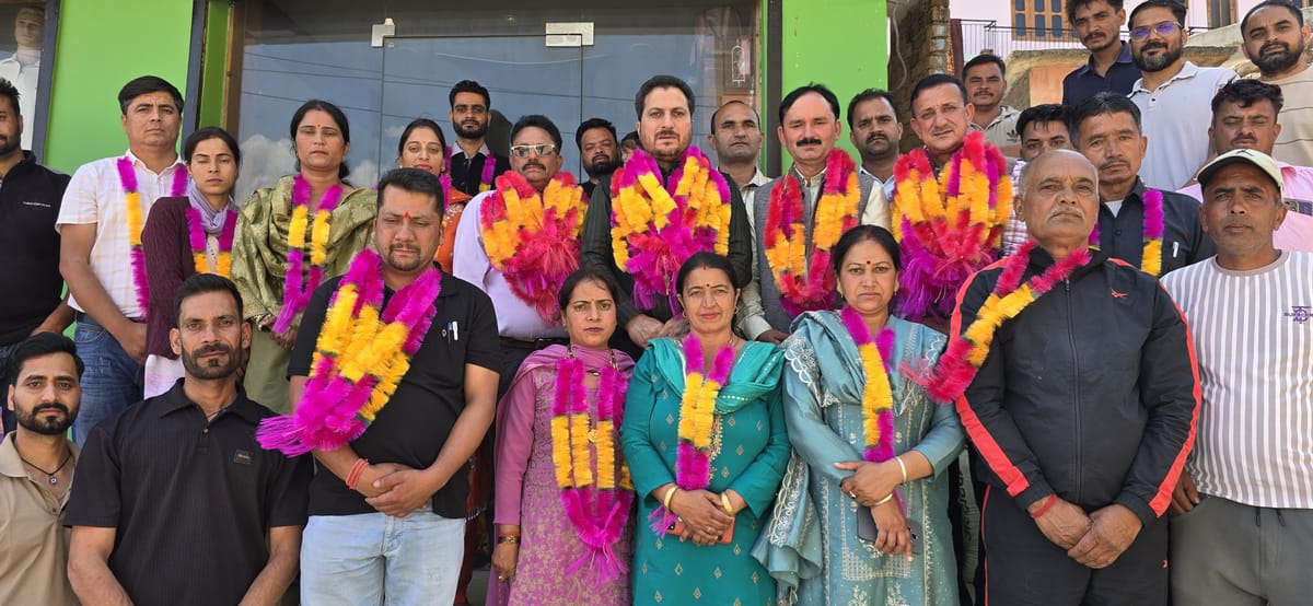Mandi News: निहरी पंचायत समिति की कमान देवी सिंह कौशल के हाथ, देवेंद्र कुमार बने उपाध्यक्ष