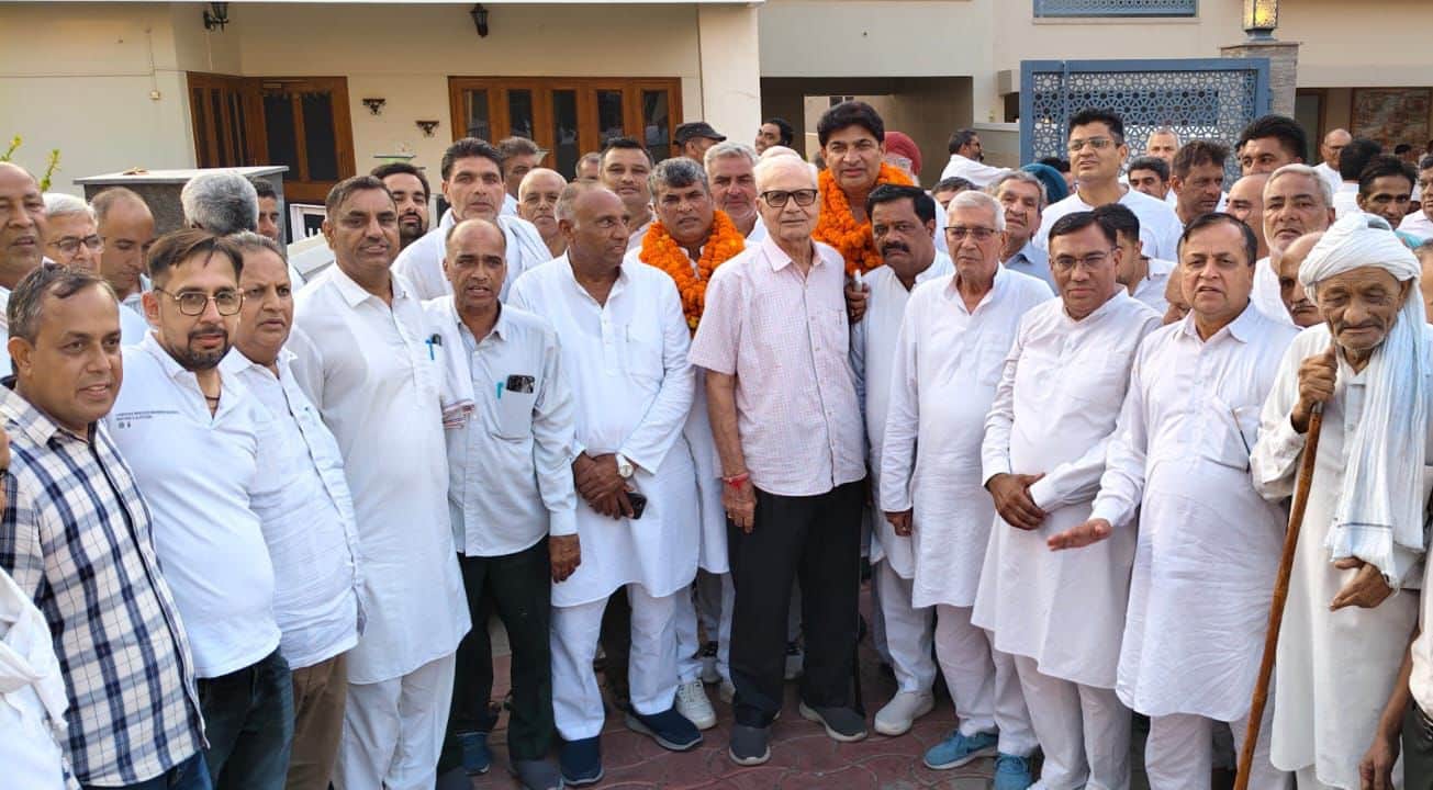 फोटो 12 नरवाना। कांग्रेस पार्टी के कार्यकर्ता। स्रोत कार्यकर्ता।