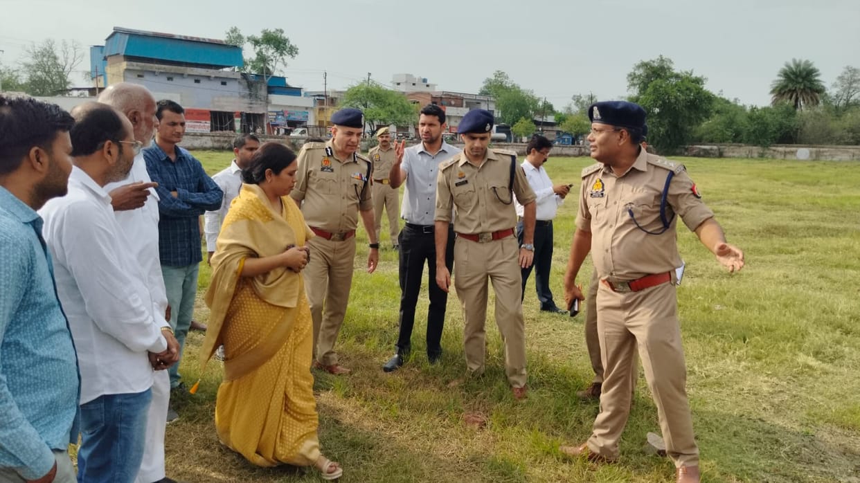Administration intensifies preparations for CM's likely visit.