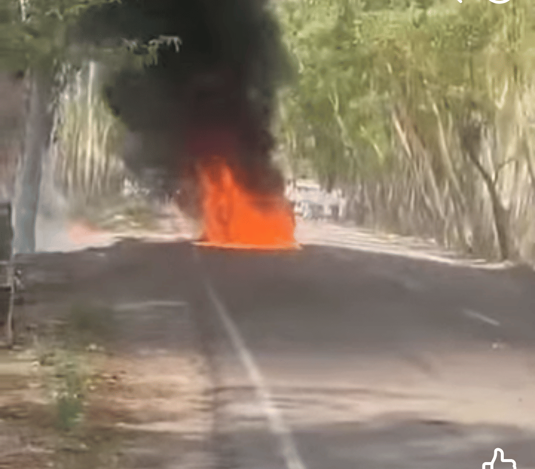 Car catches fire, driver and father and brother narrowly escape