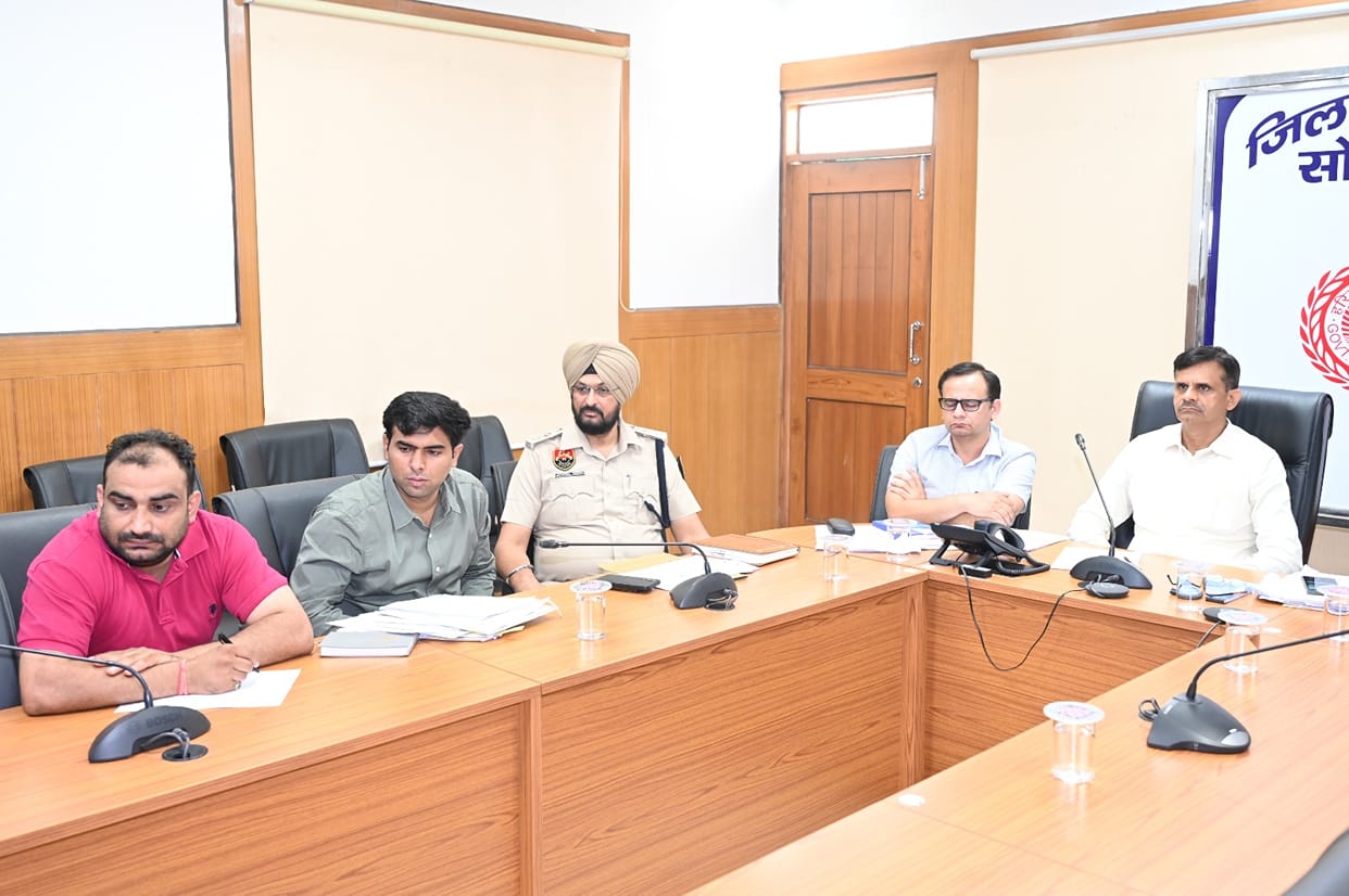 Cashless medical treatment up to 1.50 lakh for accident victims.