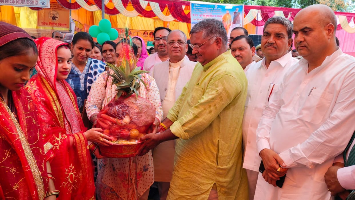 kasganj news bjp camp