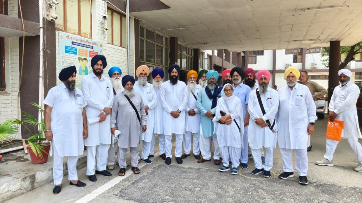 Devotees deprived of the opportunity for darshan demanded action against negligent officials