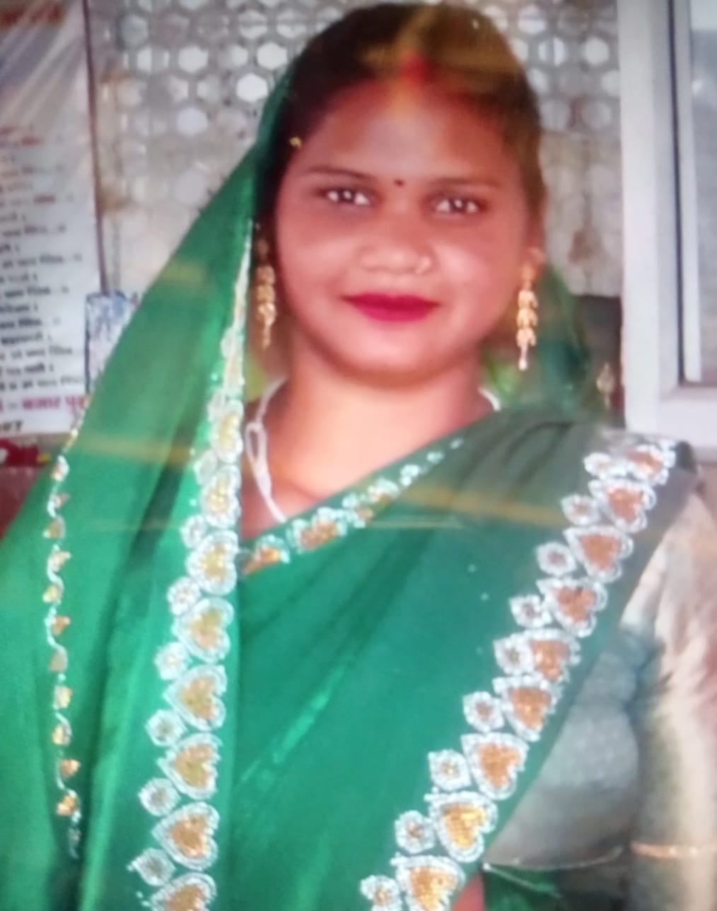 Accused of beating and poisoning a married woman, report filed against five