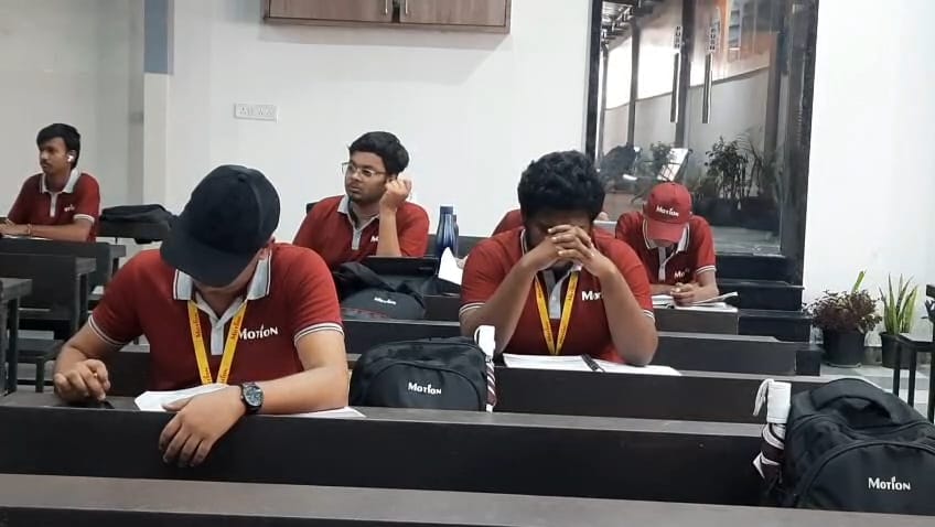 री-नीट परीक्षा से पहले छात्रों को मिली एडमिट कार्ड डाउनलोड की सुविधा