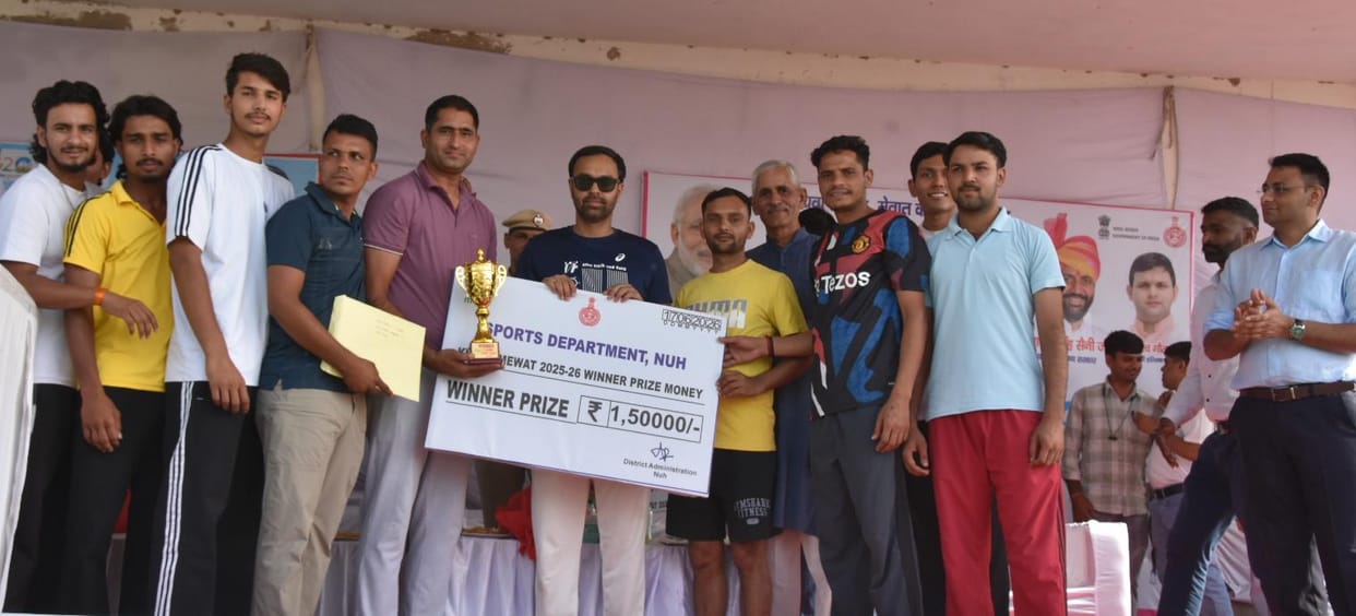 Firozpur Namak won 5 lakh with an outstanding performance.