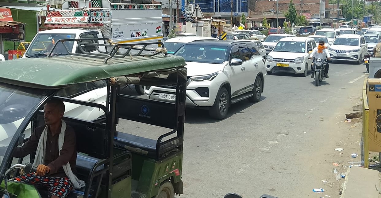 Devotees grapple with traffic jams caused by crowds in Vindhyachal.