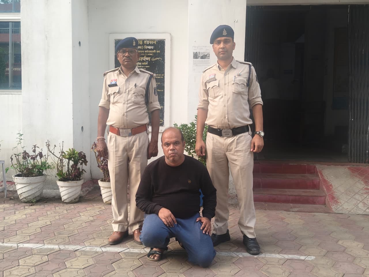 1 करोड़ 77 लाख की ठगी का गिरफ्तार आरोपी