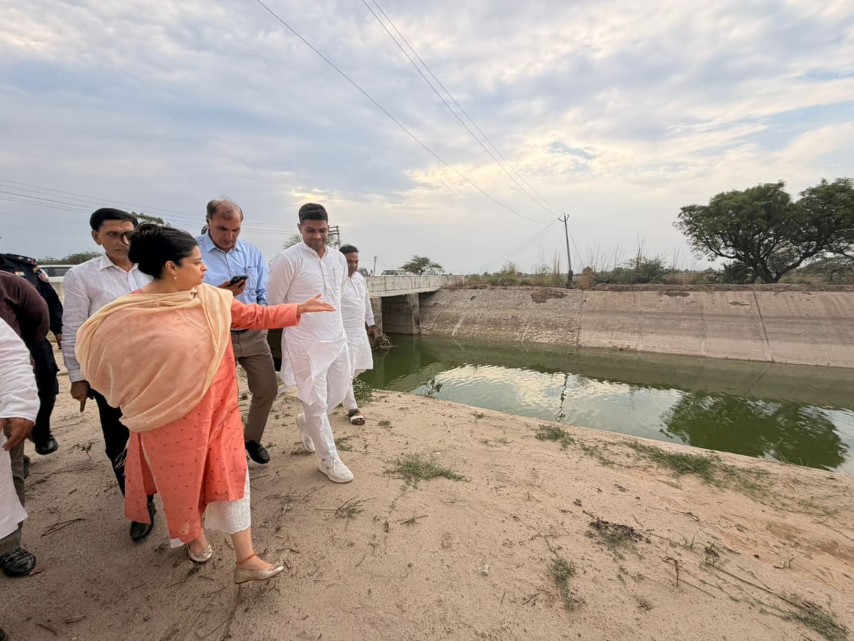 Minister Shruti Chaudhary inspected the canals.