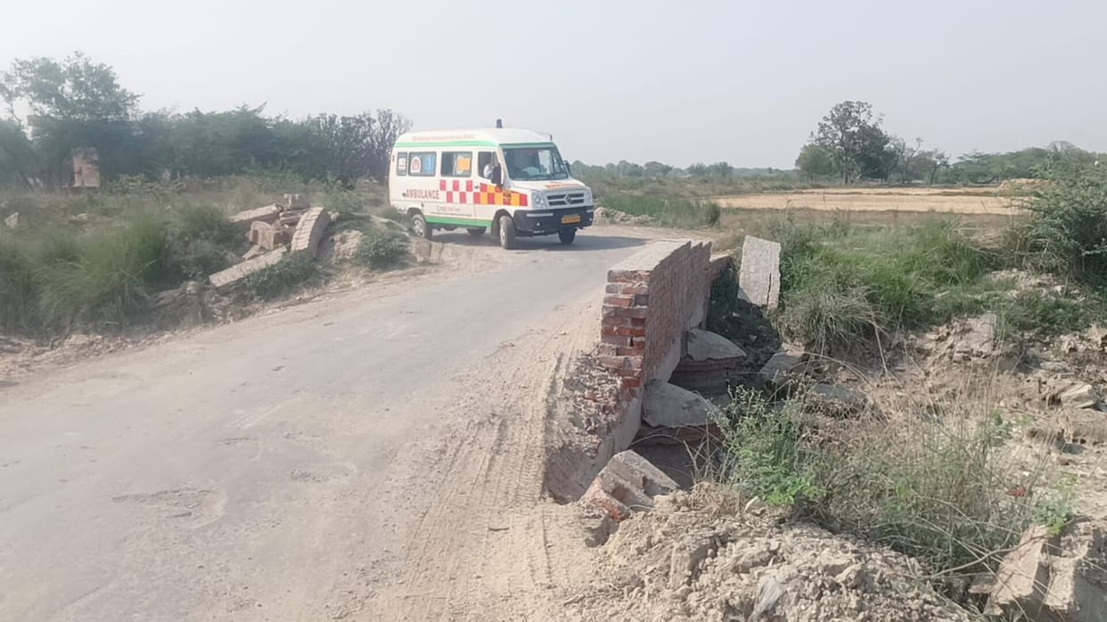 Railings of 35 bridges and culverts are broken, many have become dilapidated, and 40 commuters have been injured.