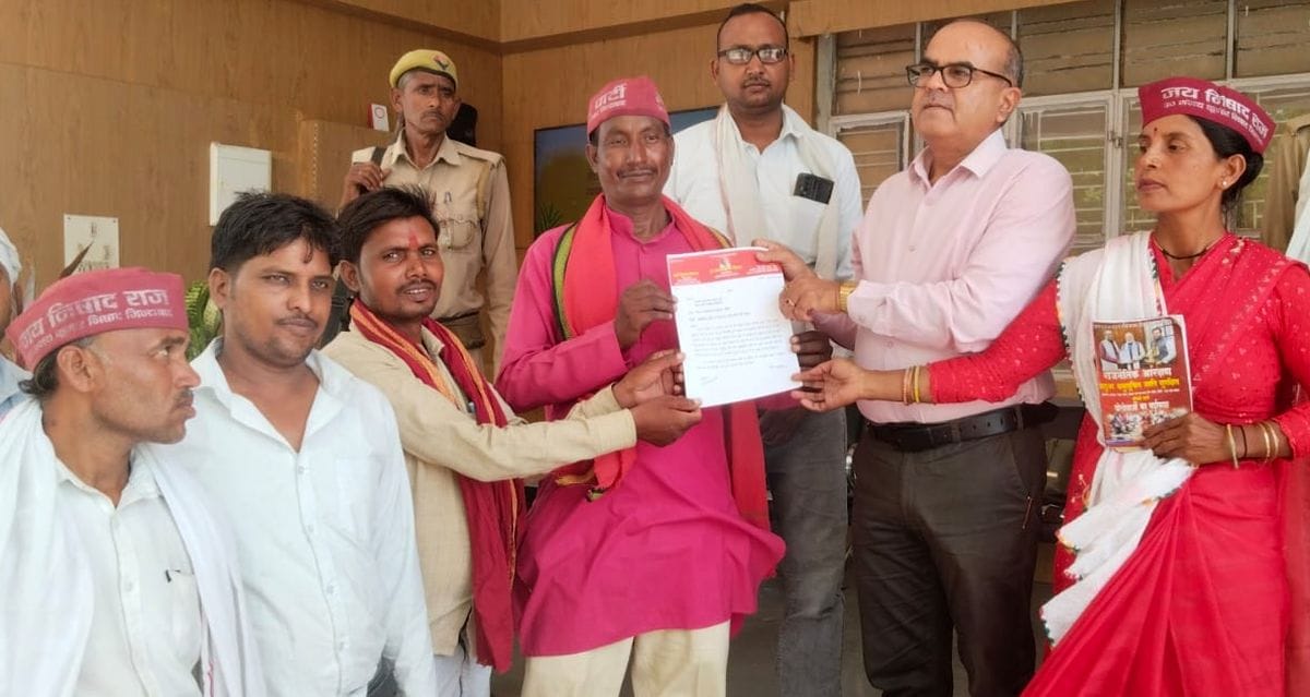 Nishad Party demands inclusion in the Scheduled Castes category