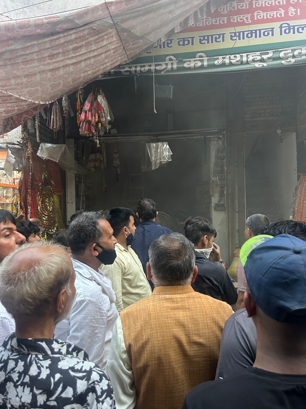 Fire breaks out in a puja material shop