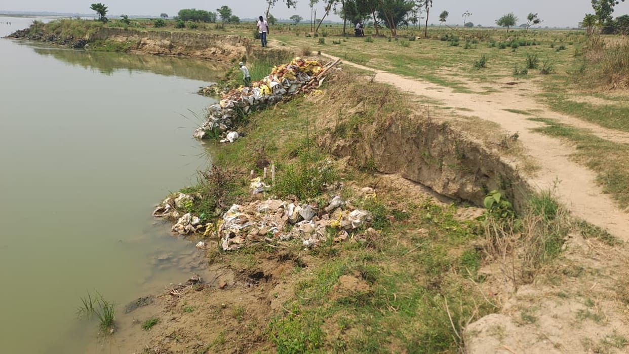 Lives of erosion victims spent in shacks for a decade