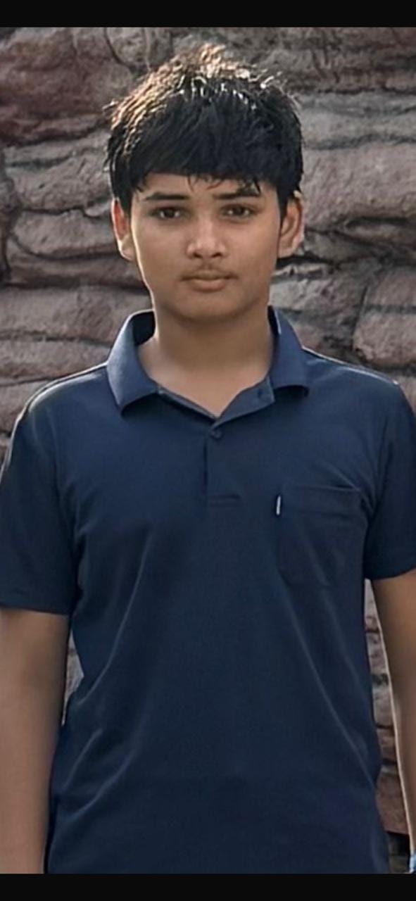हिमांशु।