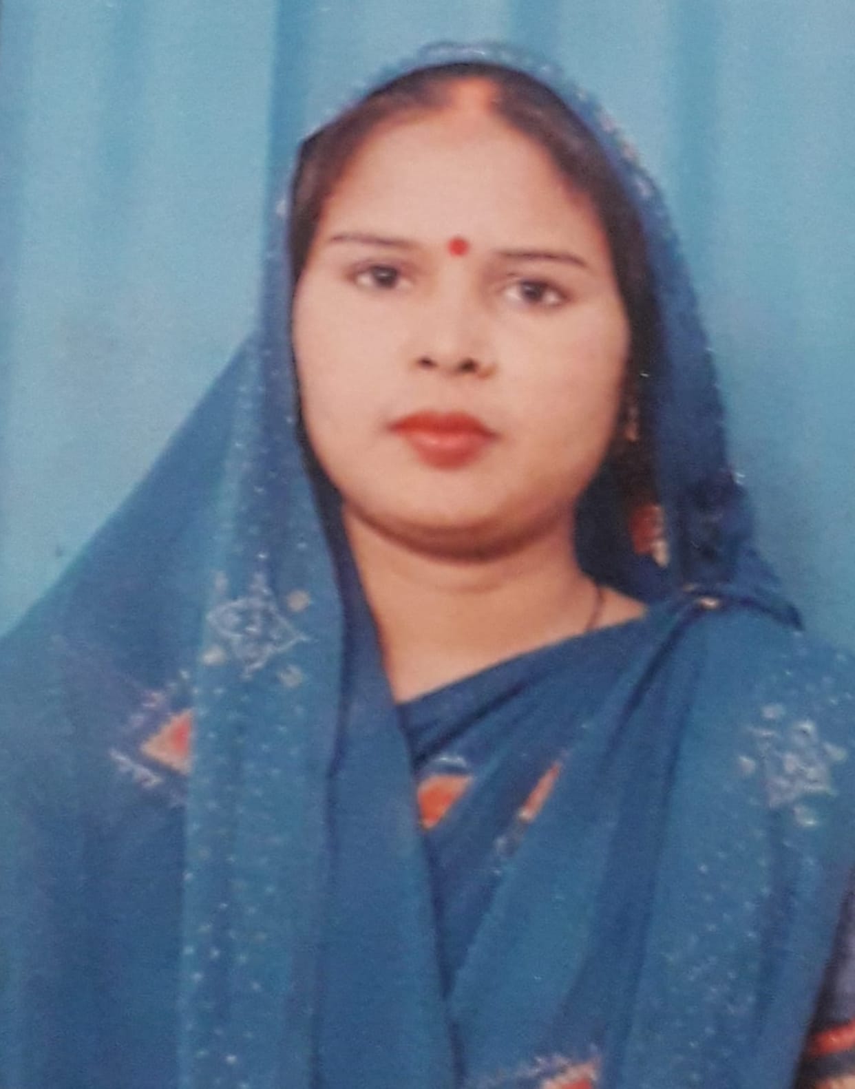 Woman takes her own life by hanging herself