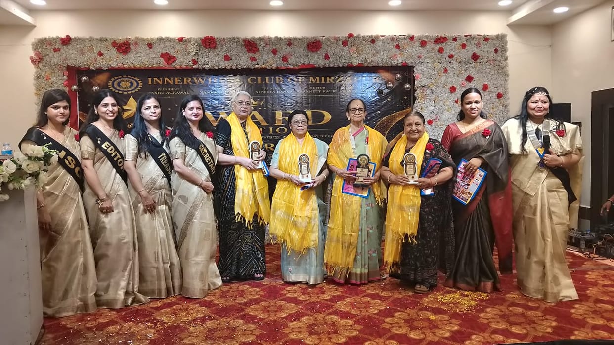 Kamala Khandelwal honored with Lifetime Achievement Award.