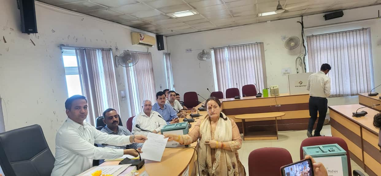 The outcome for the Zila Parishad Chairperson post came as a surprise; organizational politics played a greater role than the victory margins.
