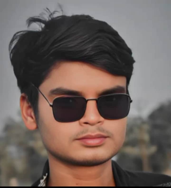 मृतक...................अनुराग त्रिपाठी। फाइल फोटो