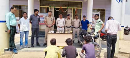 panna temple theft case solved raipura police arrested three accused silver crown brass bells recovered madhya
