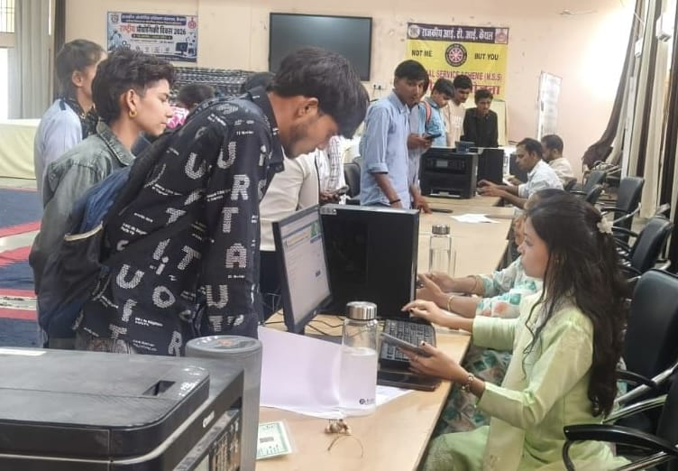 The portal for ITI admissions remained non-functional for the sixth consecutive day.