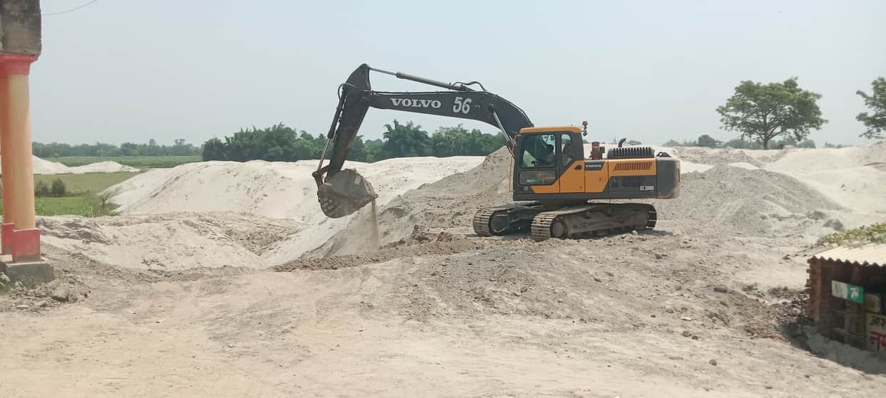Preparations intensified to safeguard the Dasharath Samadhi from floods