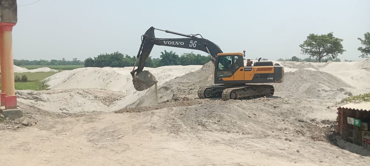 Preparations intensified to safeguard the Dasharath Samadhi from floods