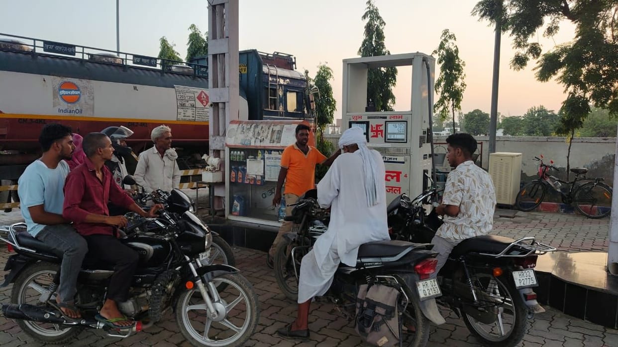 The administration will keep an eye on pumps that dispense more than 200 liters of diesel.
