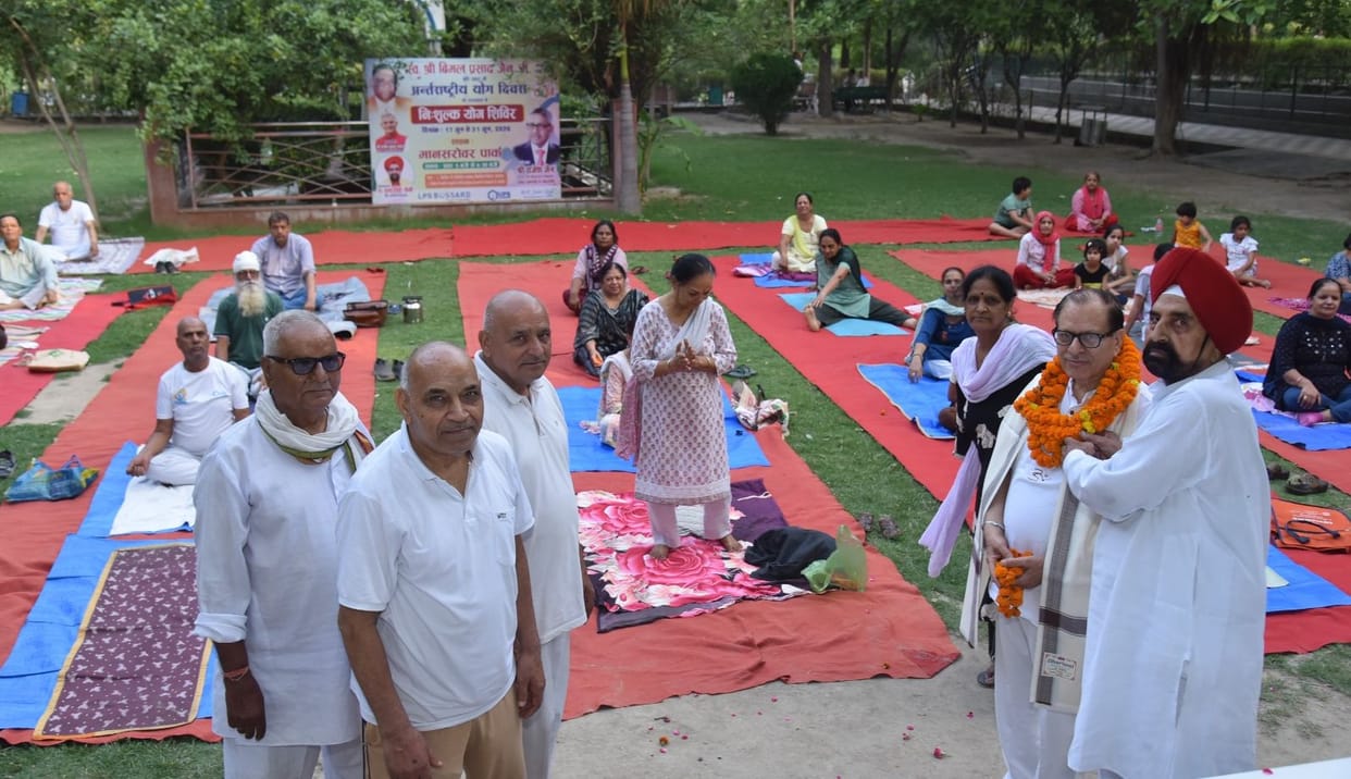 Conveyed the message of a healthy life by organizing a yoga camp.