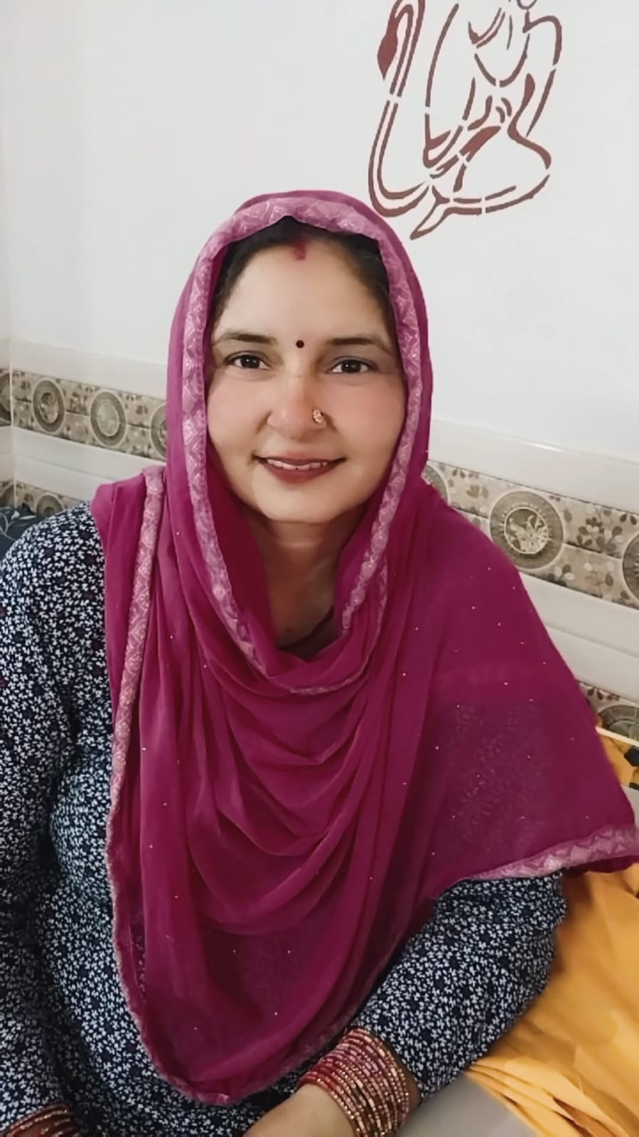 Manju found employment in Bagad grass and dried pine needles.