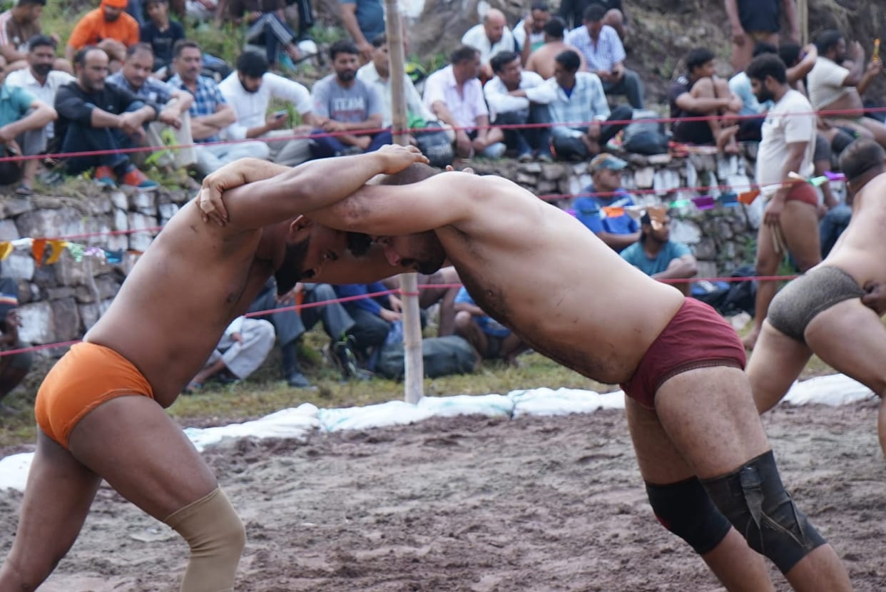 Haryana wrestler Vikas wins Bhararighat Dangal.