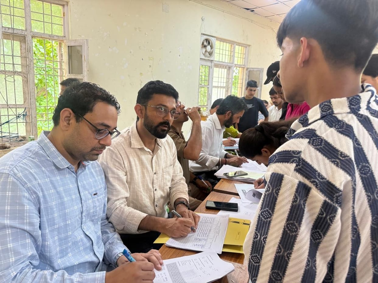 513 candidates turned up for undergraduate counseling at Bilaspur College.