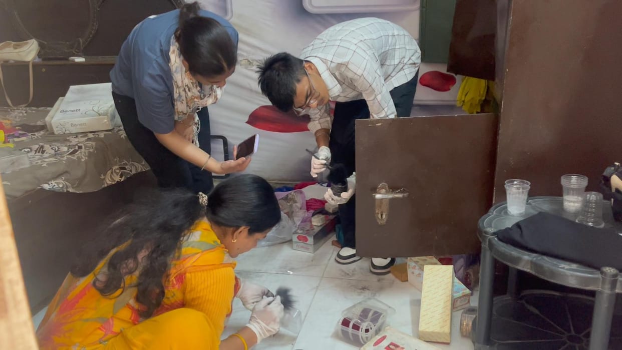 the family had gone to haridwar] thieves made off with gold