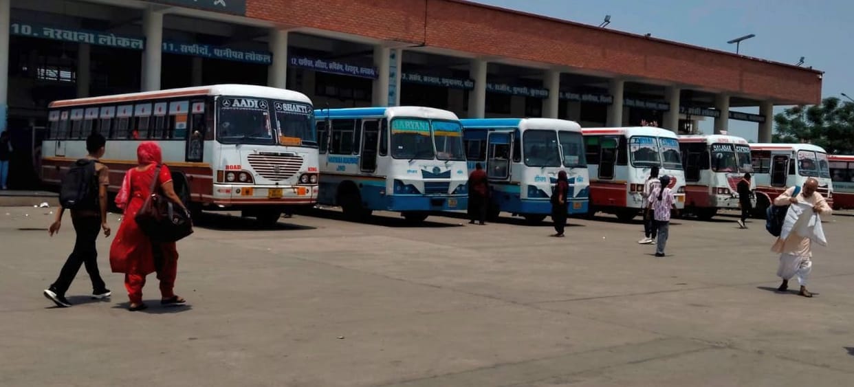 NEET candidates will be able to reach the exam centre by special bus with zero balance tickets.