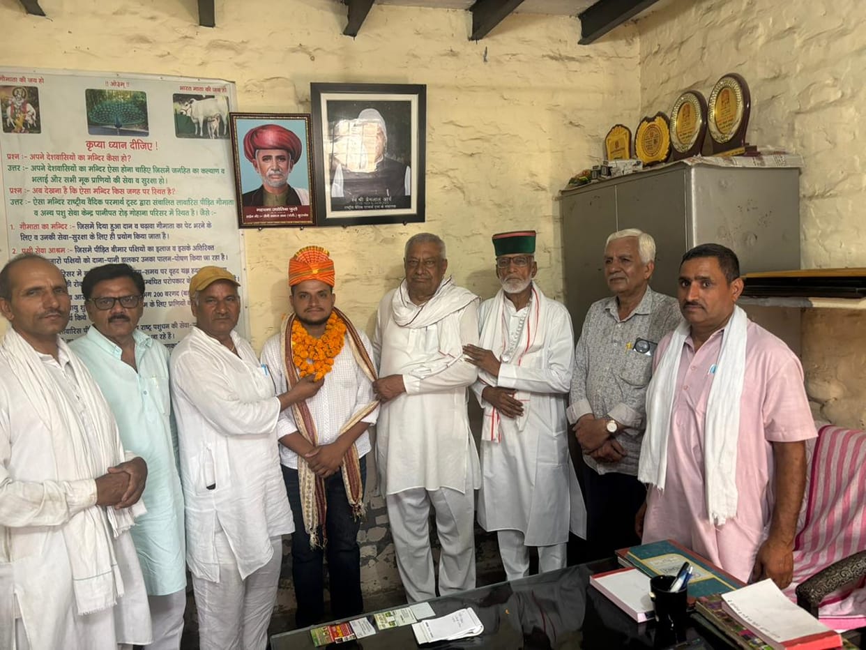 Sitar maestro Dev Sharma honoured for his national recognition