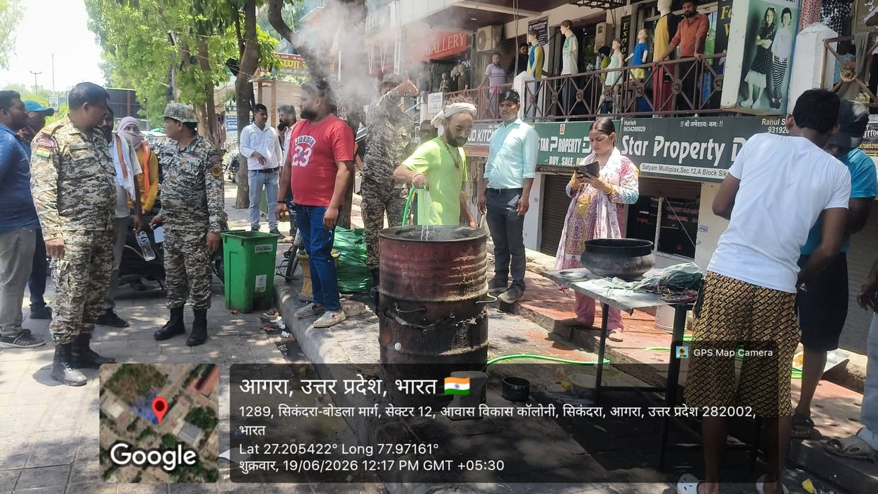 Several shopkeepers, including Brijbhog Sweets, were fined for littering. The Municipal Corporation launched a drive on Karkunj and Kargil Road to take action.