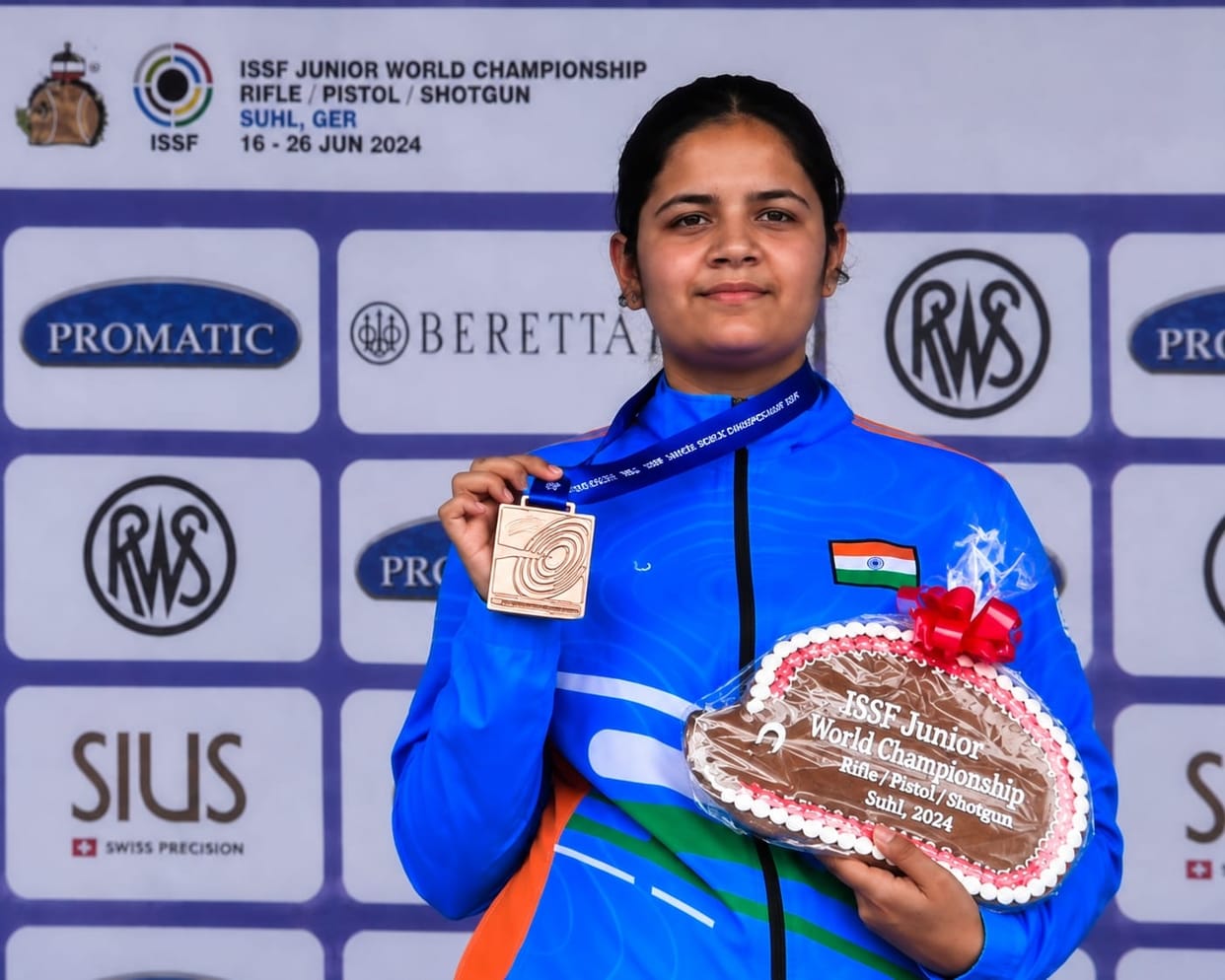 Himanshi Jangra won a bronze medal at the Junior World Shooting Championship.