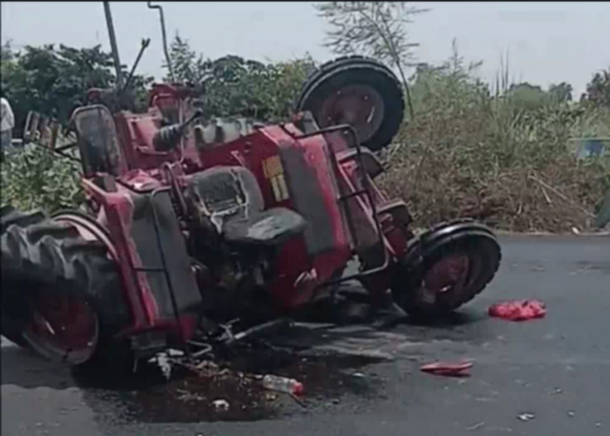 One killed in collision between tanker and tractor