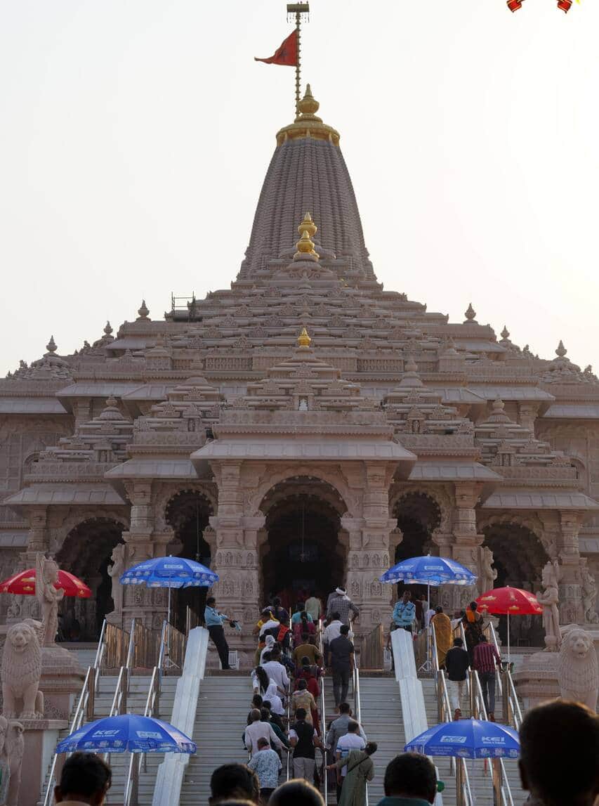 राम मंदिर परिसर का दृश्य।