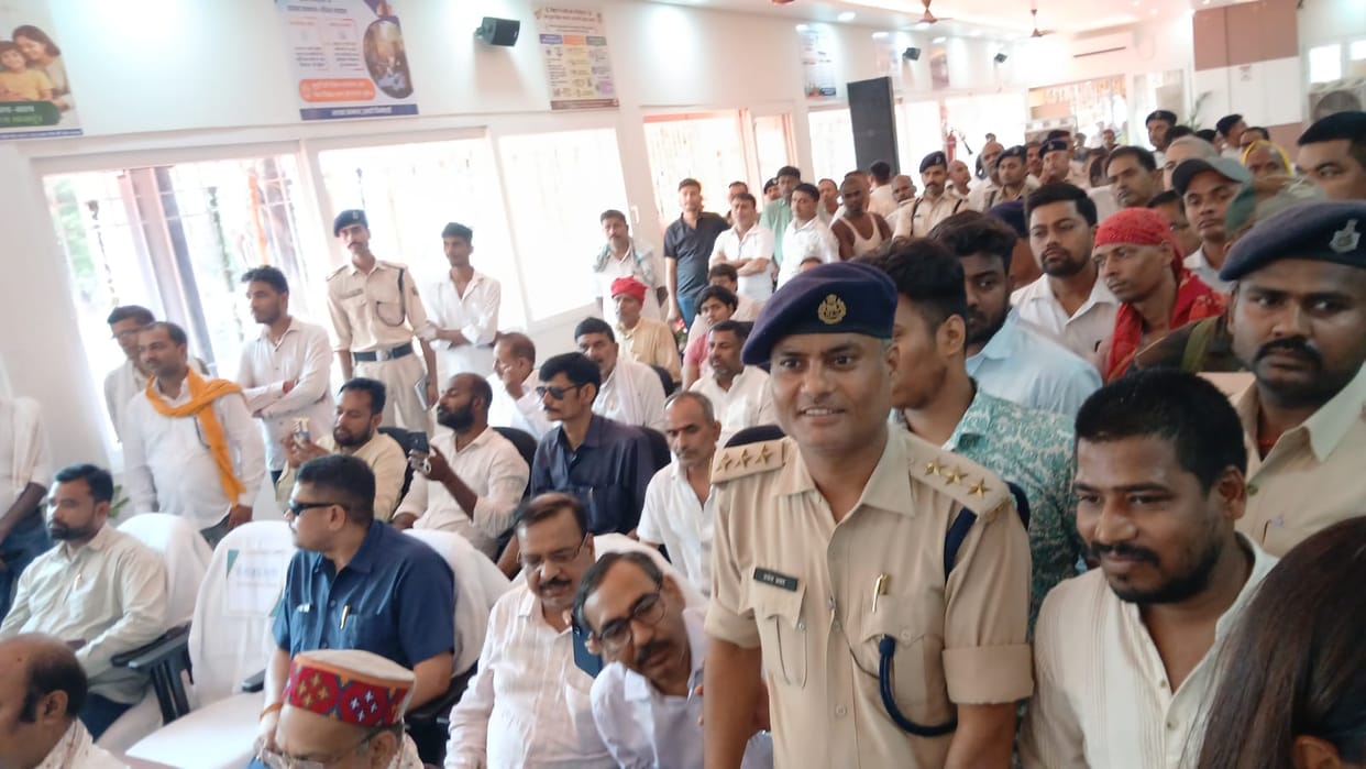 Minister-Madan-Sahni-attended-inauguration-registration-office-patna