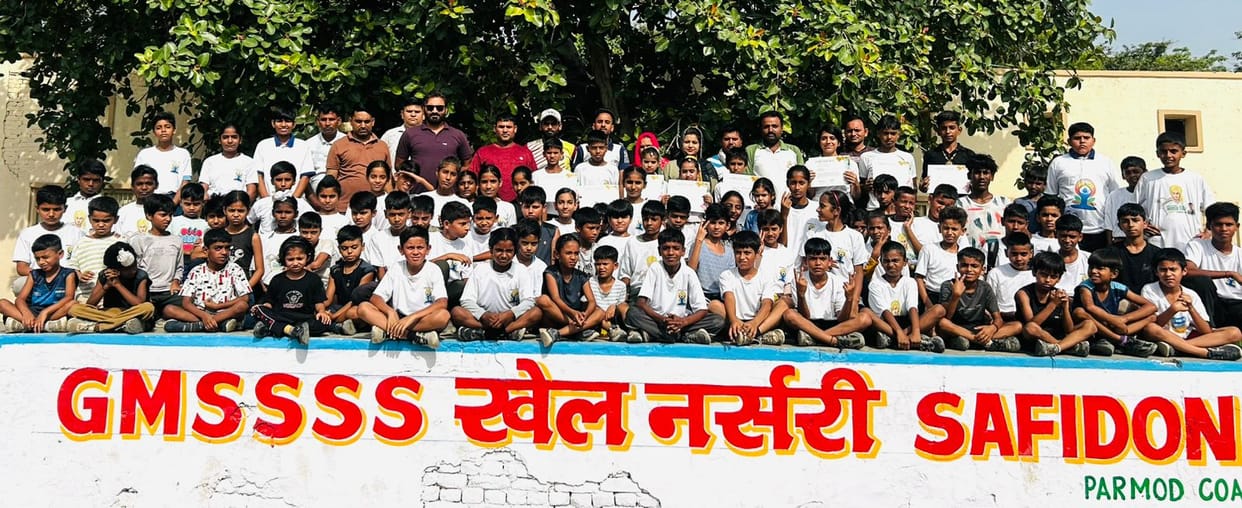250 devotees performed yoga at GMSSS Athletic Nursery